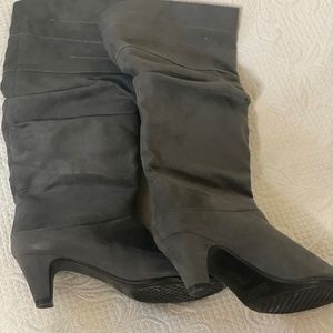 Faux Suede Aerosole Slouch Boots